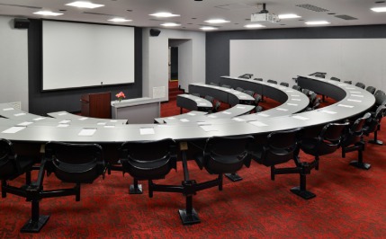 Focused Setting for Productive Training